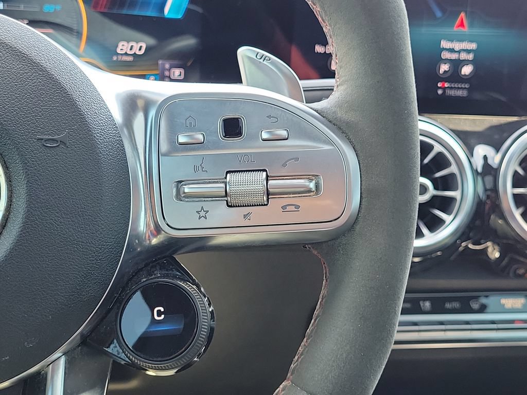 Used 2021 Mercedes-Benz GLB 35 AMG 4MATIC image 26