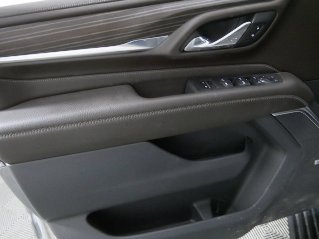 Used 2023 GMC Yukon Denali AWD/4WD image 11