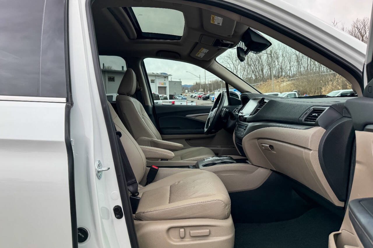 Used 2022 Honda Ridgeline RTL-E image 10