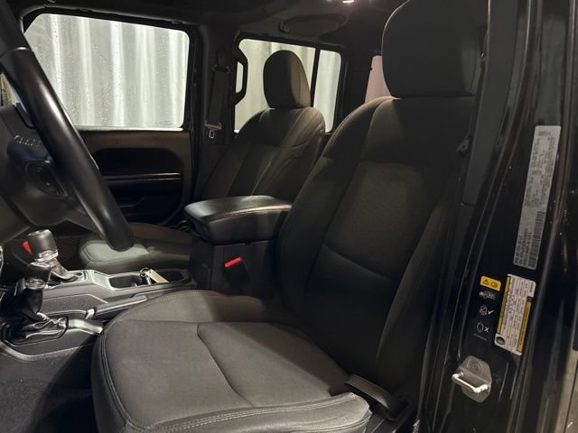 Used 2021 Jeep Wrangler Unlimited Sport AWD/4WD image 5