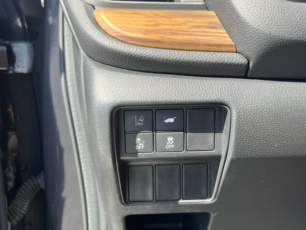 Used 2017 Honda CR-V Touring image 21