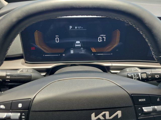 Used 2026 Kia Sportage EX w/ EX Panorama Roof Package FWD image 23