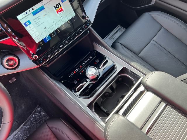 New 2024 Jeep Wagoneer L Series II w/ Convenience Group I image 42