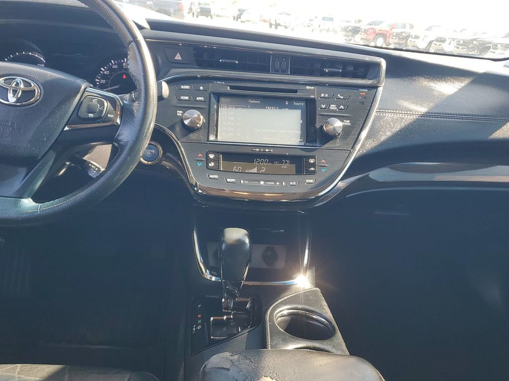 Used 2015 Toyota Avalon XLE Premium image 28