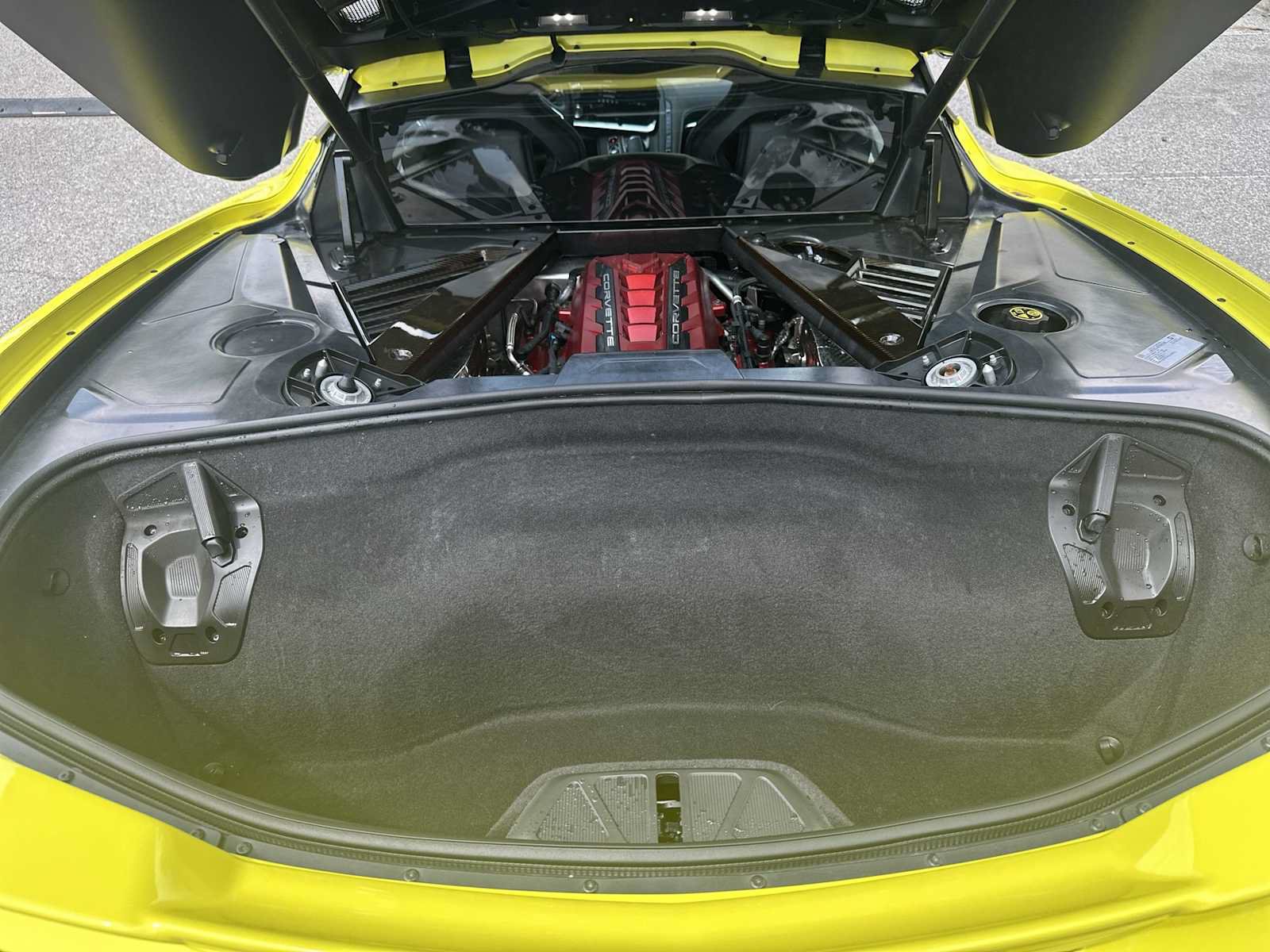 Certified 2020 Chevrolet Corvette Stingray Preferred Cpe w/ 2LT Preferred Equipment Group RWD image 25