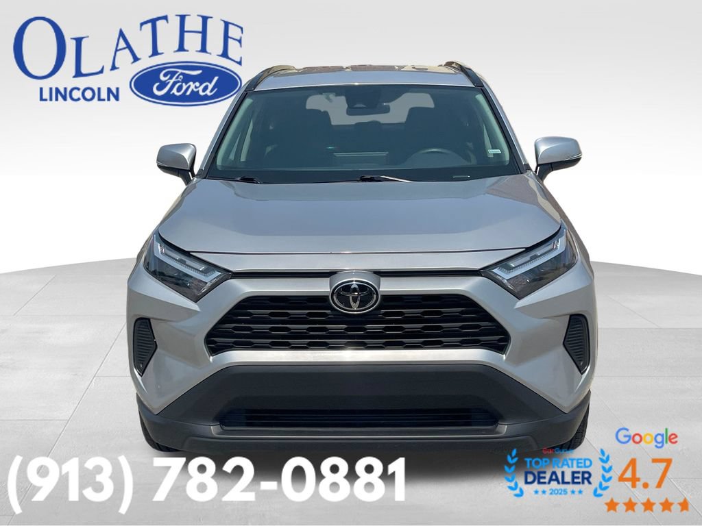 Used 2025 Toyota RAV4 XLE AWD/4WD image 9