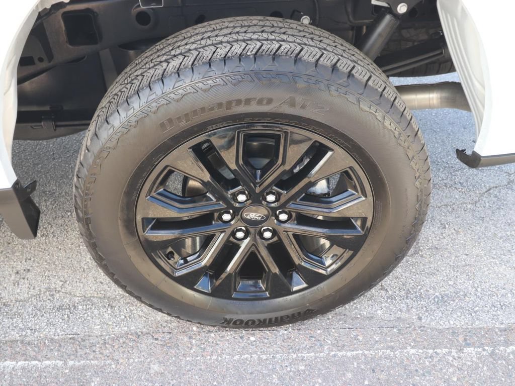 Certified 2025 Ford F150 Lariat w/ Equipment Group 501A Mid AWD/4WD image 16