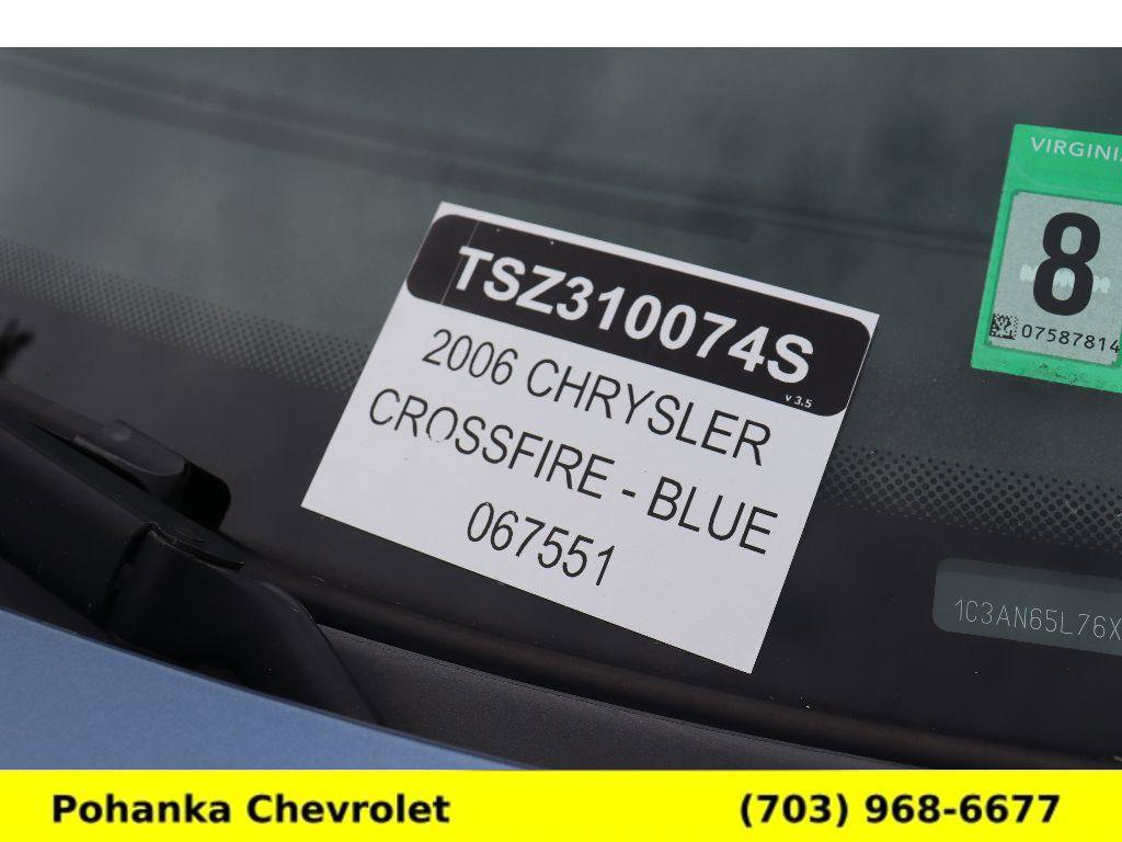 Used 2006 Chrysler Crossfire Limited image 31