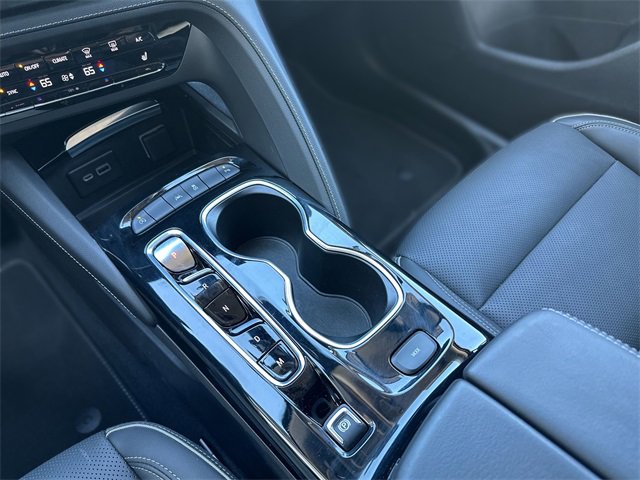 Used 2023 Buick Envision Essence image 21