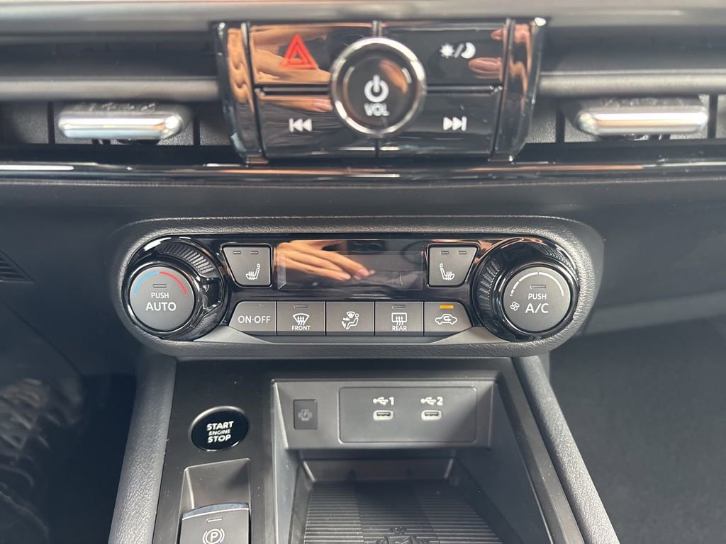 New 2026 Nissan Kicks SV w/ SV Premium Package FWD image 13