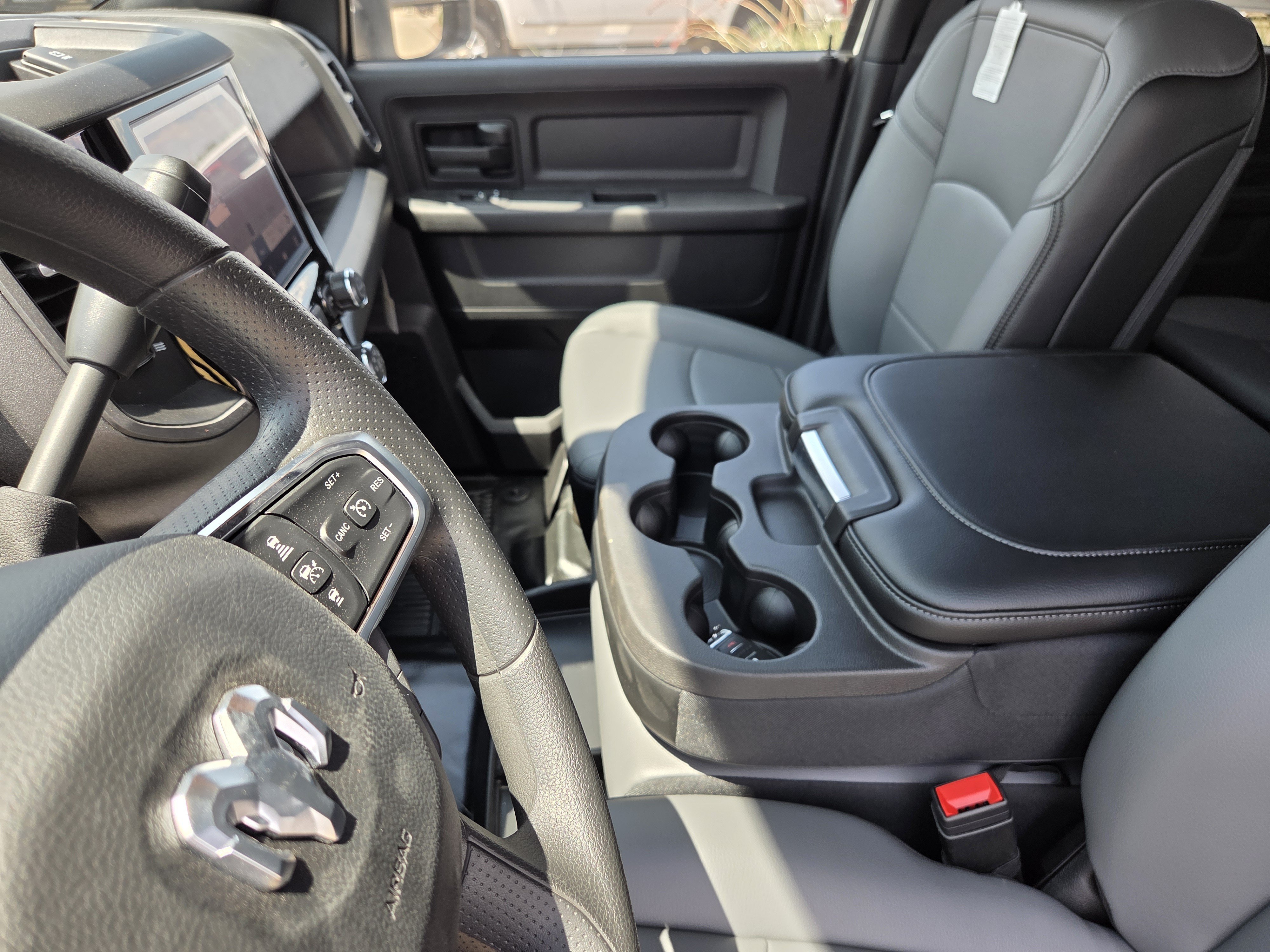 New 2026 RAM 3500 Tradesman w/ Chrome Appearance Group A AWD/4WD image 20