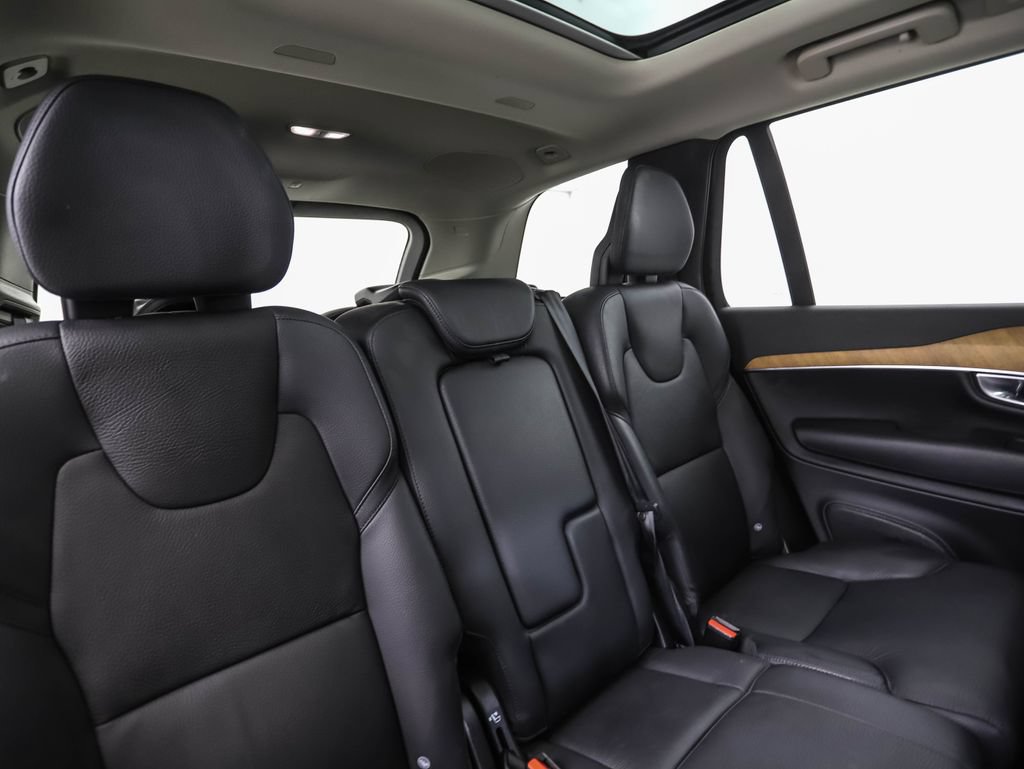 Used 2023 Volvo XC90 B5 Plus AWD/4WD image 30