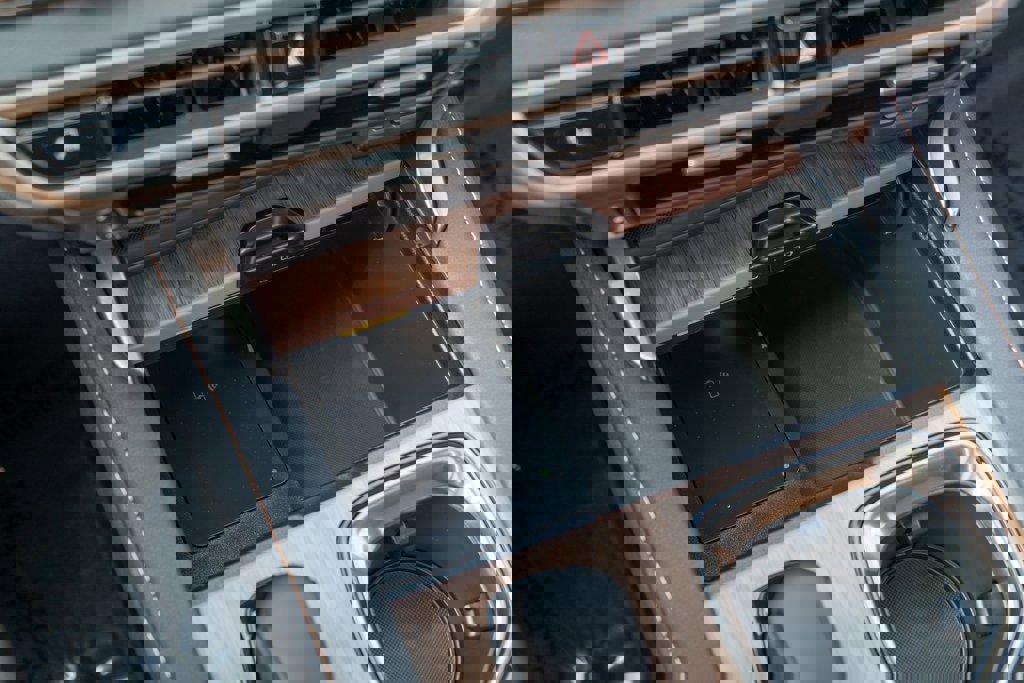 New 2026 Lexus RX 450h AWD image 16