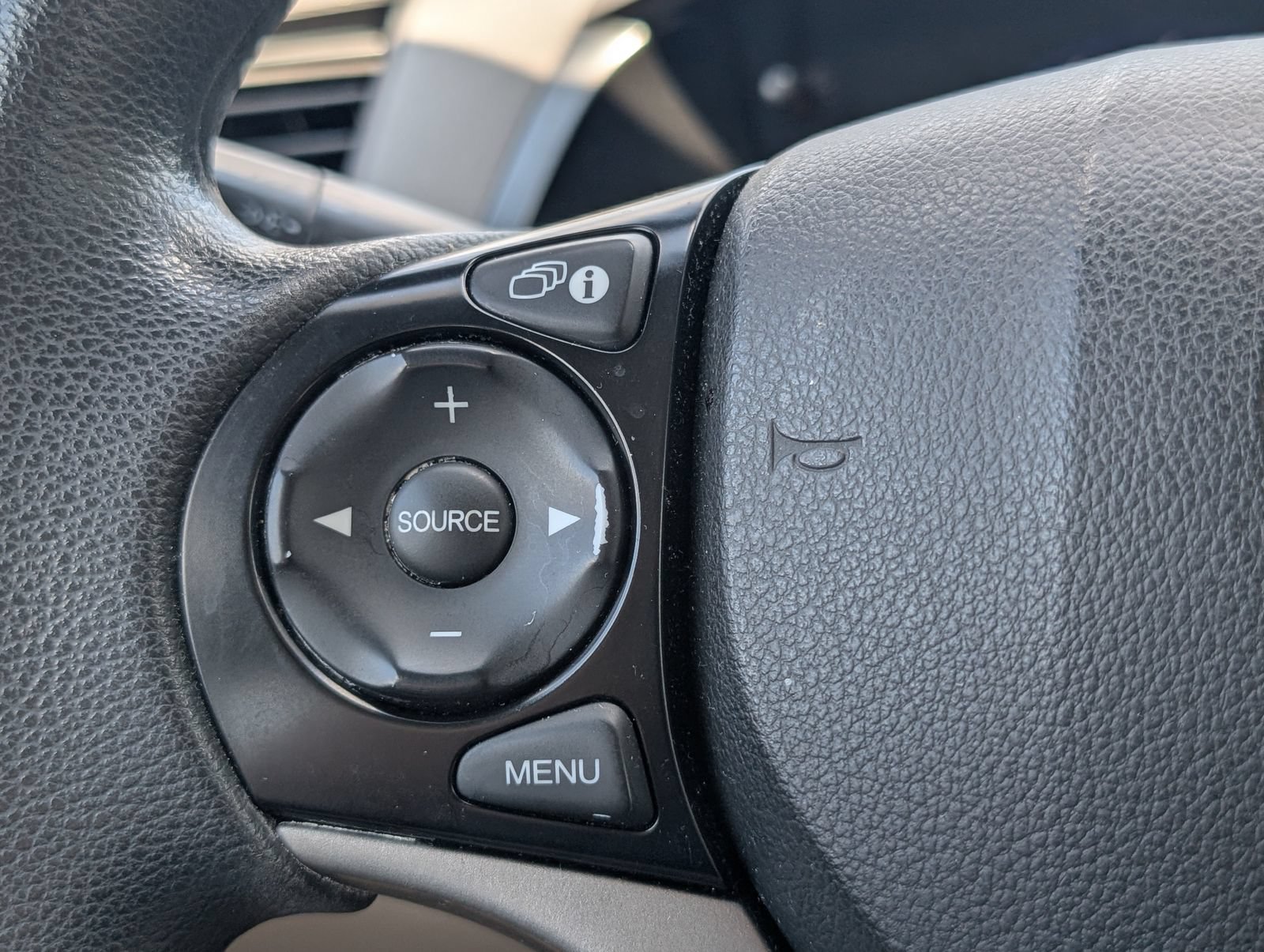 Used 2012 Honda Civic LX image 8