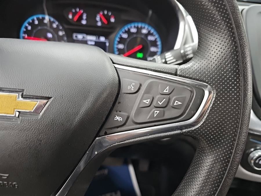 Used 2021 Chevrolet Equinox LS image 20