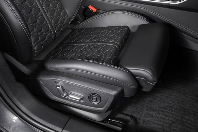 Used 2022 Audi RS 6 image 56