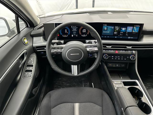 New 2025 Hyundai Sonata SEL image 22