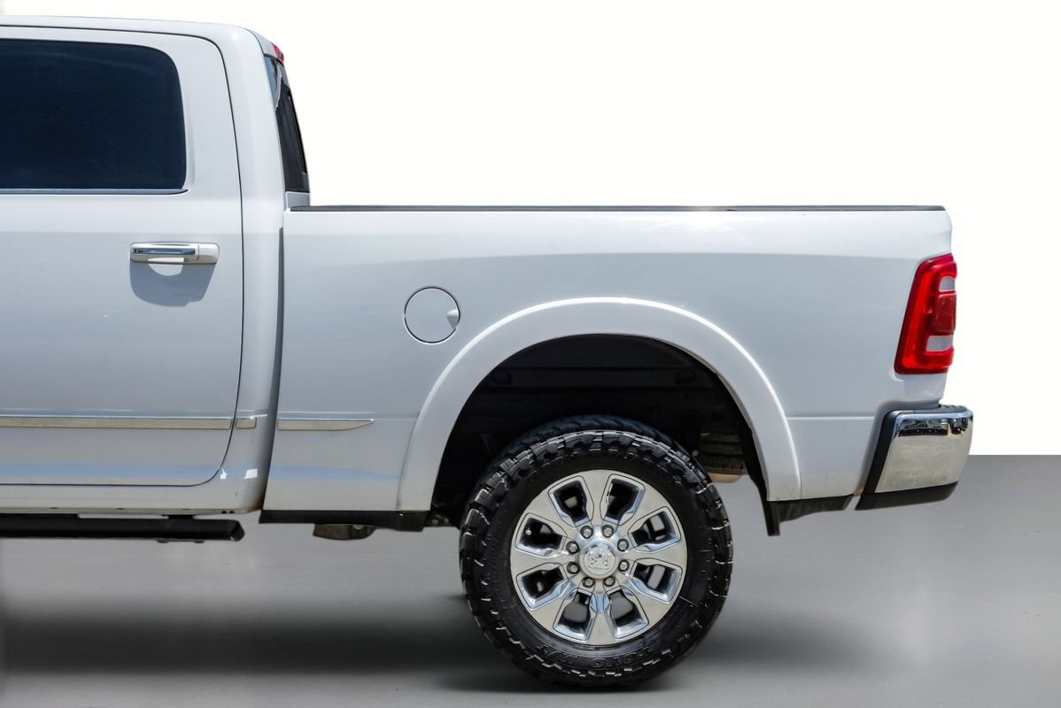 Used 2022 RAM 2500 Limited AWD/4WD image 11