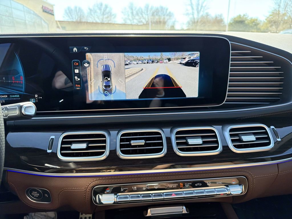 New 2026 Mercedes-Benz GLE 53 AMG 4MATIC Coupe image 30