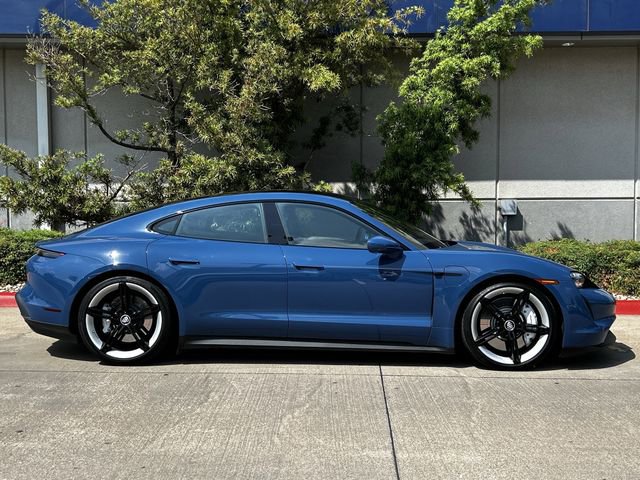 Used 2021 Porsche Taycan 4S w/ Premium Package image 3