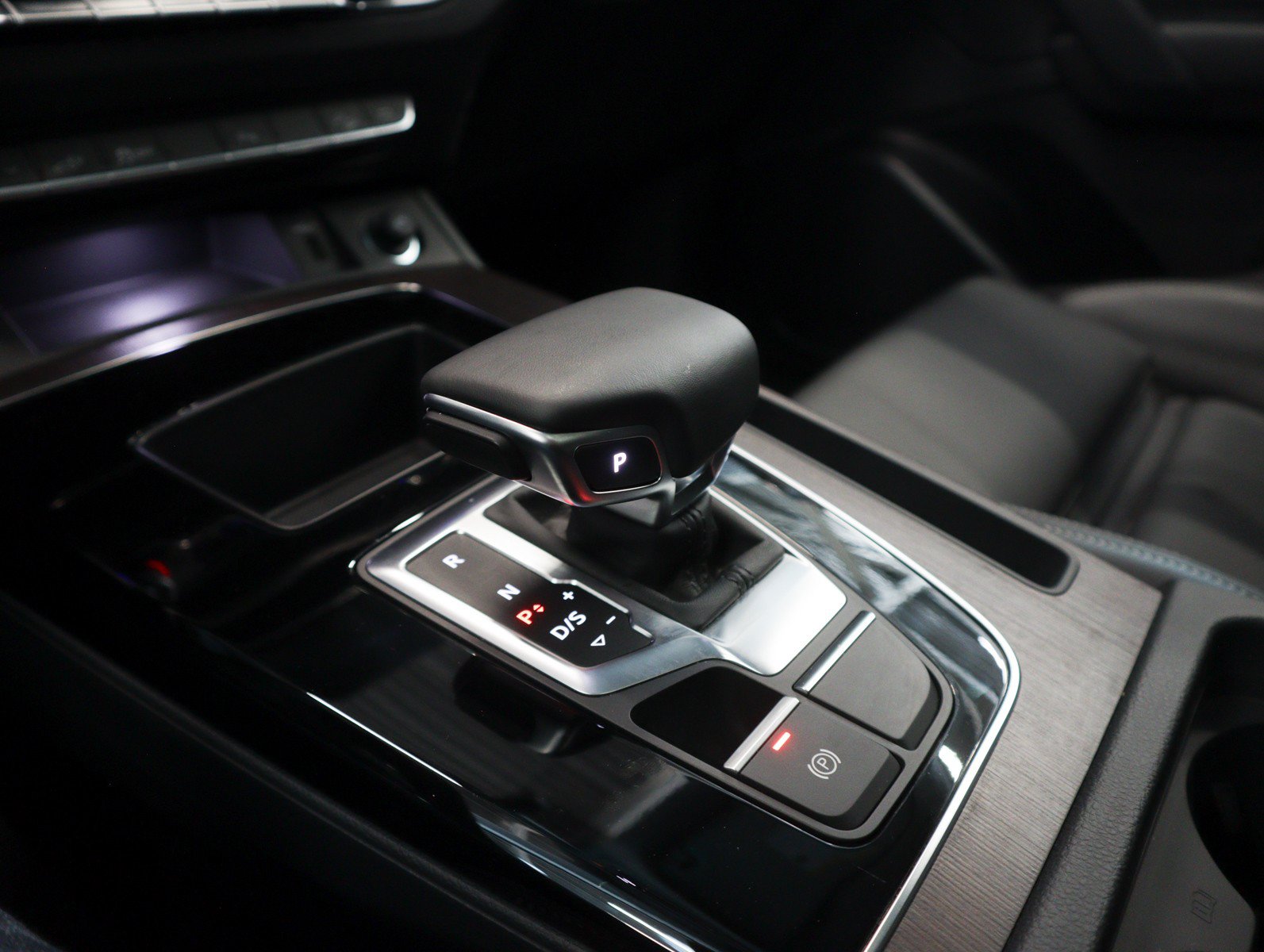 Certified 2025 Audi Q5 e Premium AWD/4WD image 20