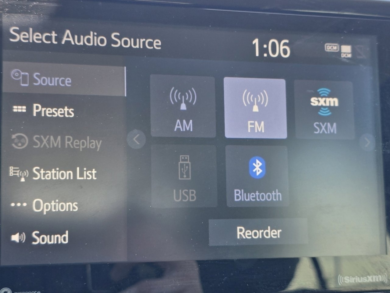 Used 2022 Toyota Corolla LE FWD image 4