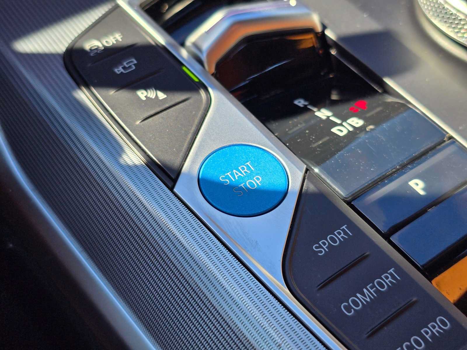 Used 2023 BMW i4 eDrive40 RWD image 33