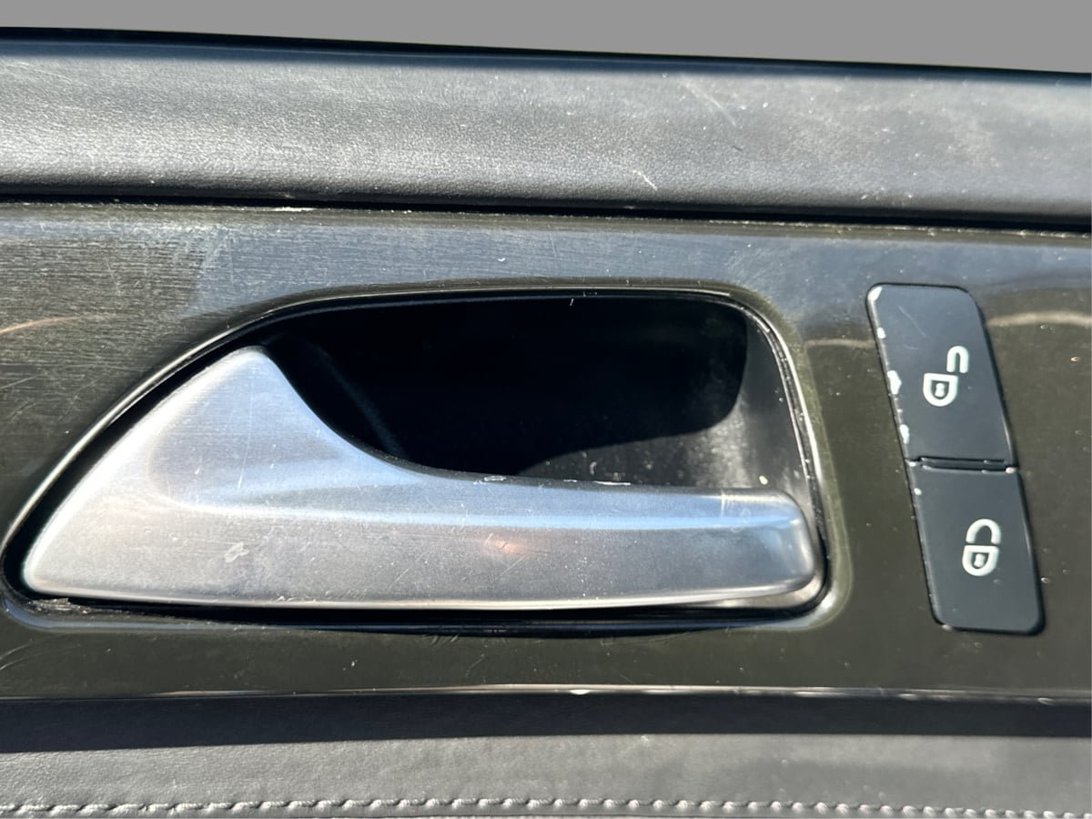 Used 2019 Mercedes-Benz GLS 63 AMG 4MATIC w/ AMG Night Styling Package image 29