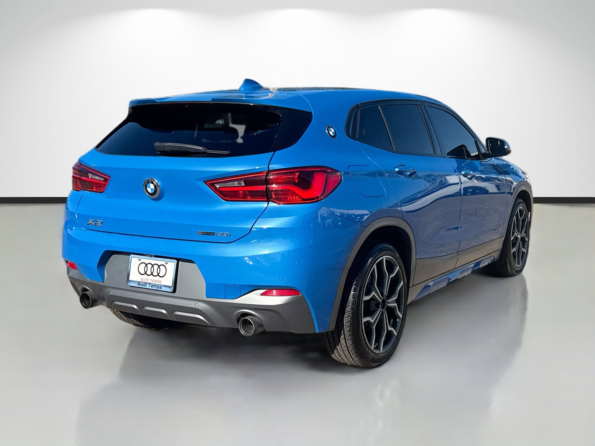 Used 2019 BMW X2 sDrive28i w/ M Sport X Package image 3