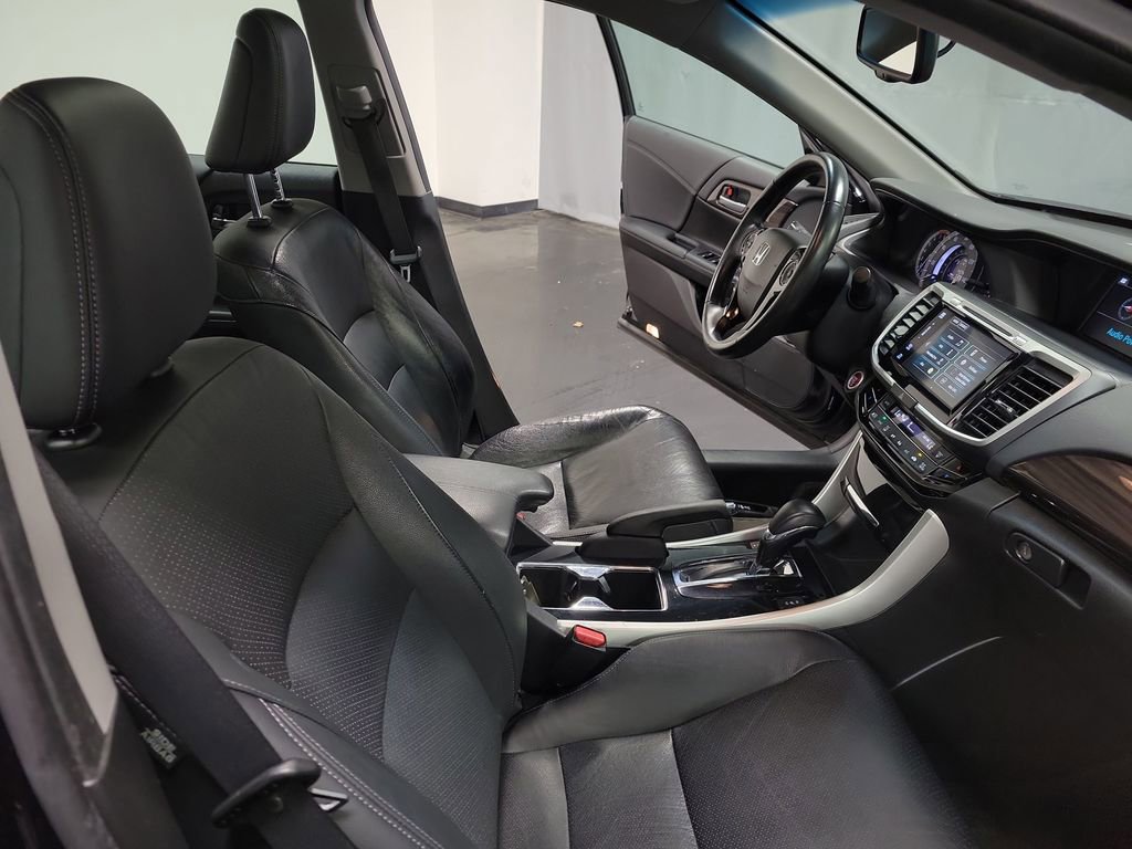 Used 2016 Honda Accord EX-L image 22