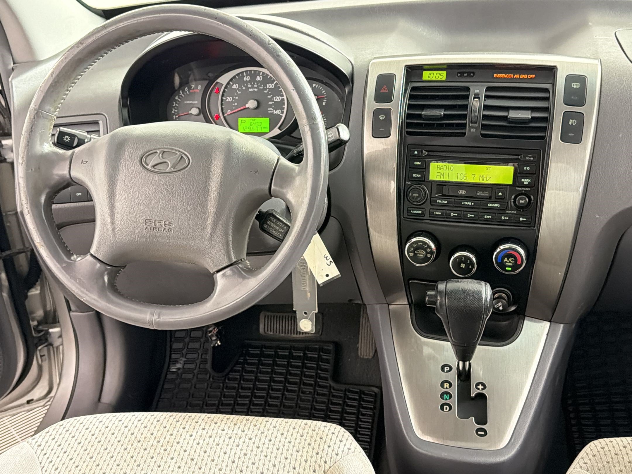 Used 2005 Hyundai Tucson LX FWD image 24