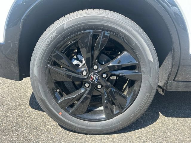 New 2026 Buick Encore GX Sport Touring w/ Comfort Package AWD/4WD image 19