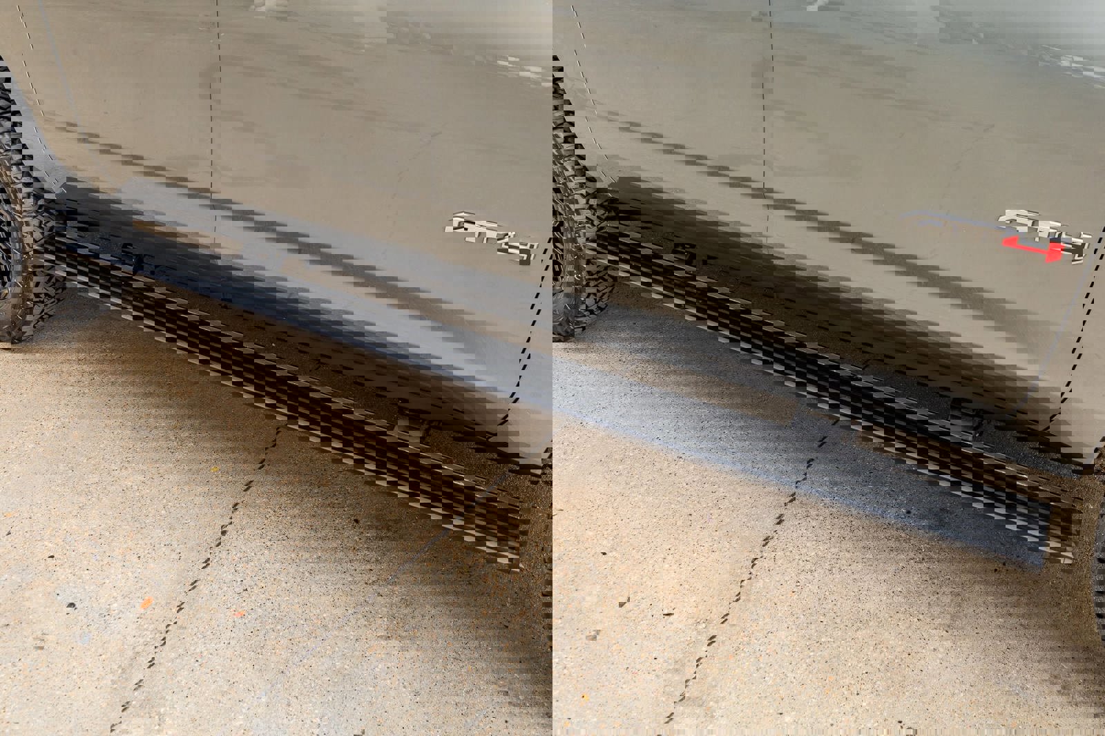 Used 2023 GMC Yukon XL AT4 image 13