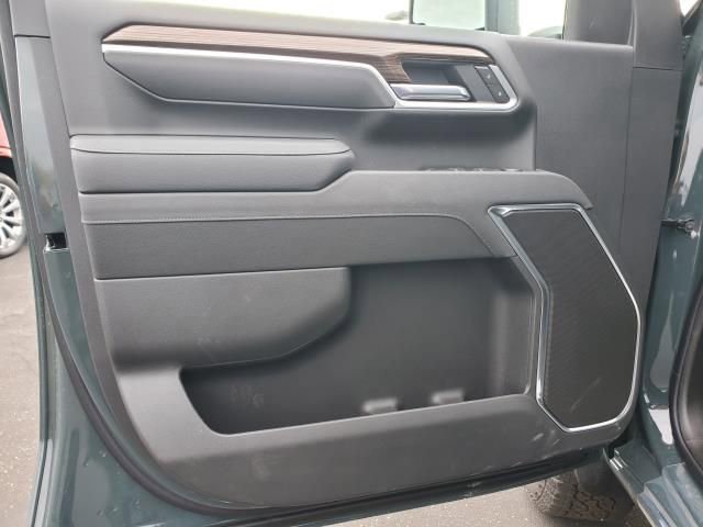 New 2026 Chevrolet Silverado 2500 LT image 14