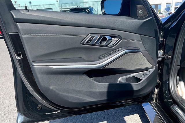 Used 2023 BMW M3 w/ Executive Package RWD image 18
