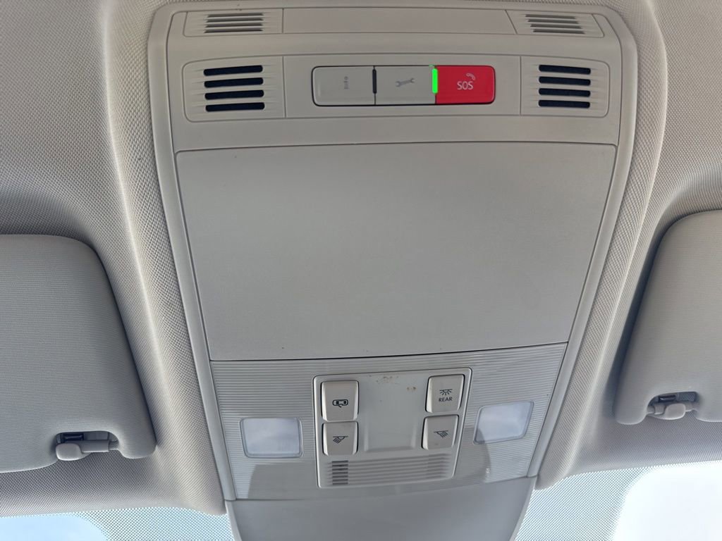 Used 2022 Volkswagen Taos S image 24