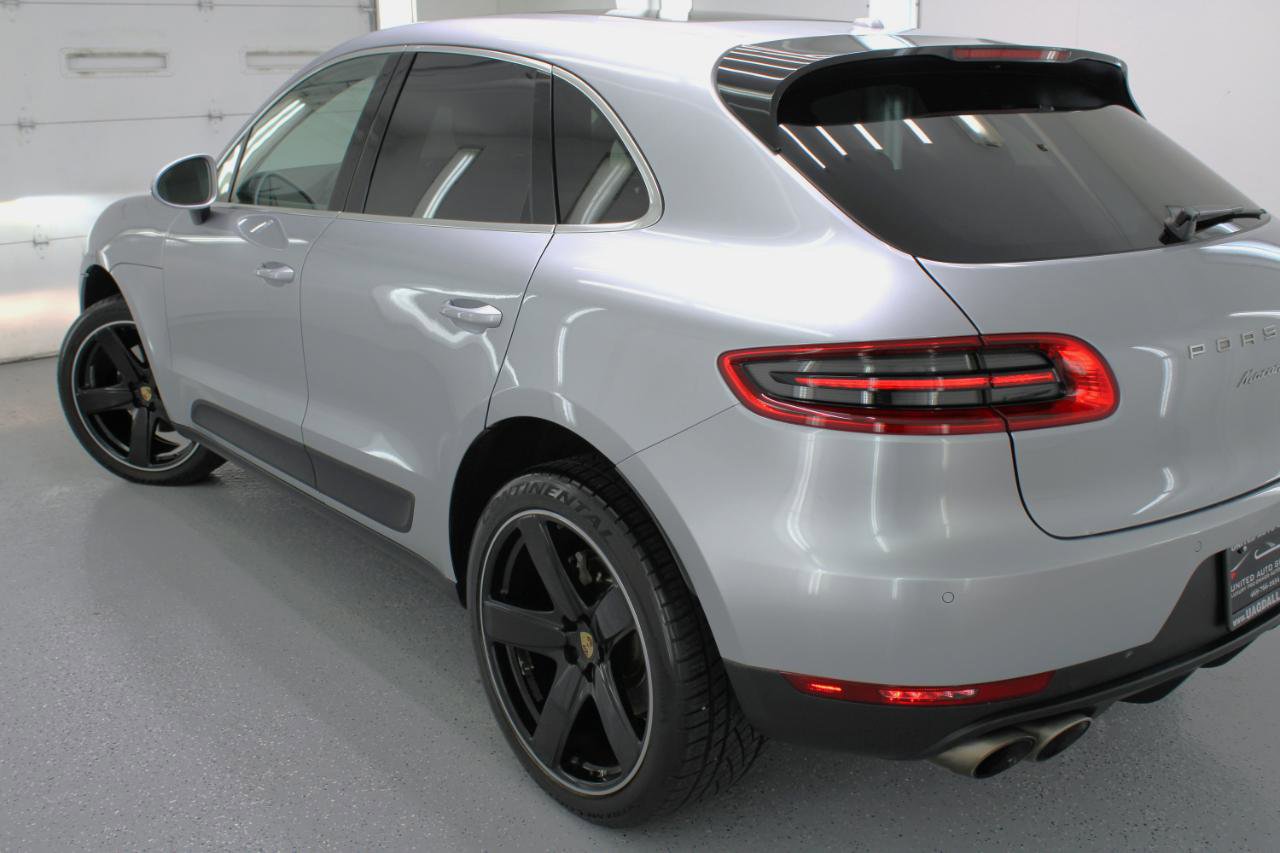 Used 2016 Porsche Macan S image 14