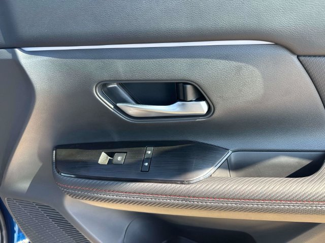 New 2027 Nissan Kicks SR FWD image 17