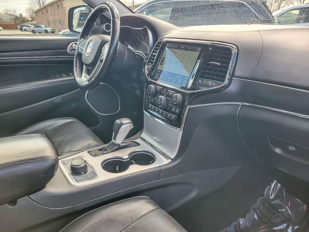 Used 2020 Jeep Grand Cherokee Summit image 26