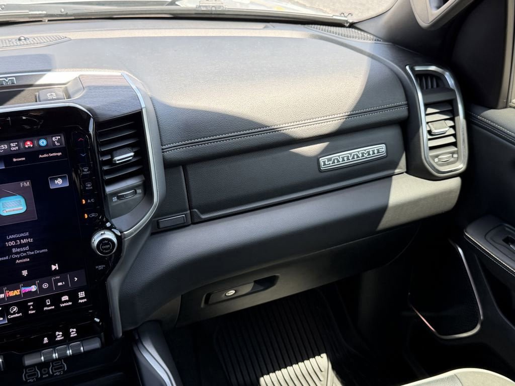 Used 2026 RAM 1500 Laramie AWD/4WD image 17