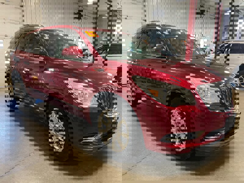 Used 2013 Buick Enclave Leather image 5