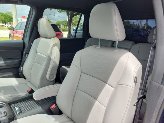 Certified 2023 Honda Passport EX-L image 18