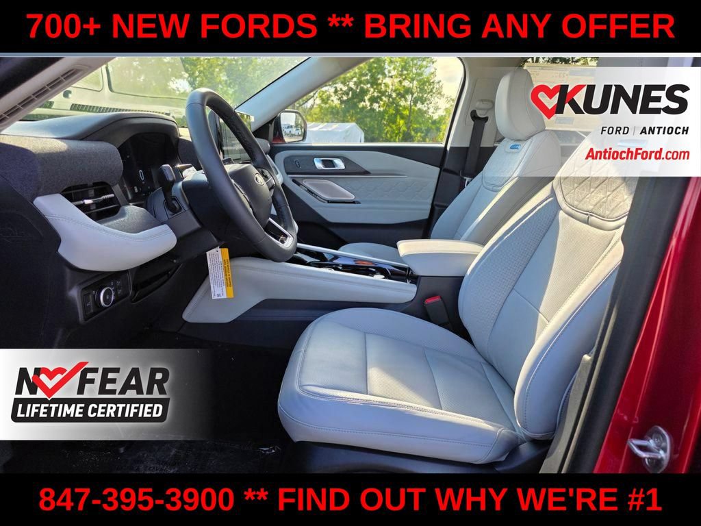 New 2026 Ford Explorer Platinum w/ LUX Leather Package AWD/4WD image 15