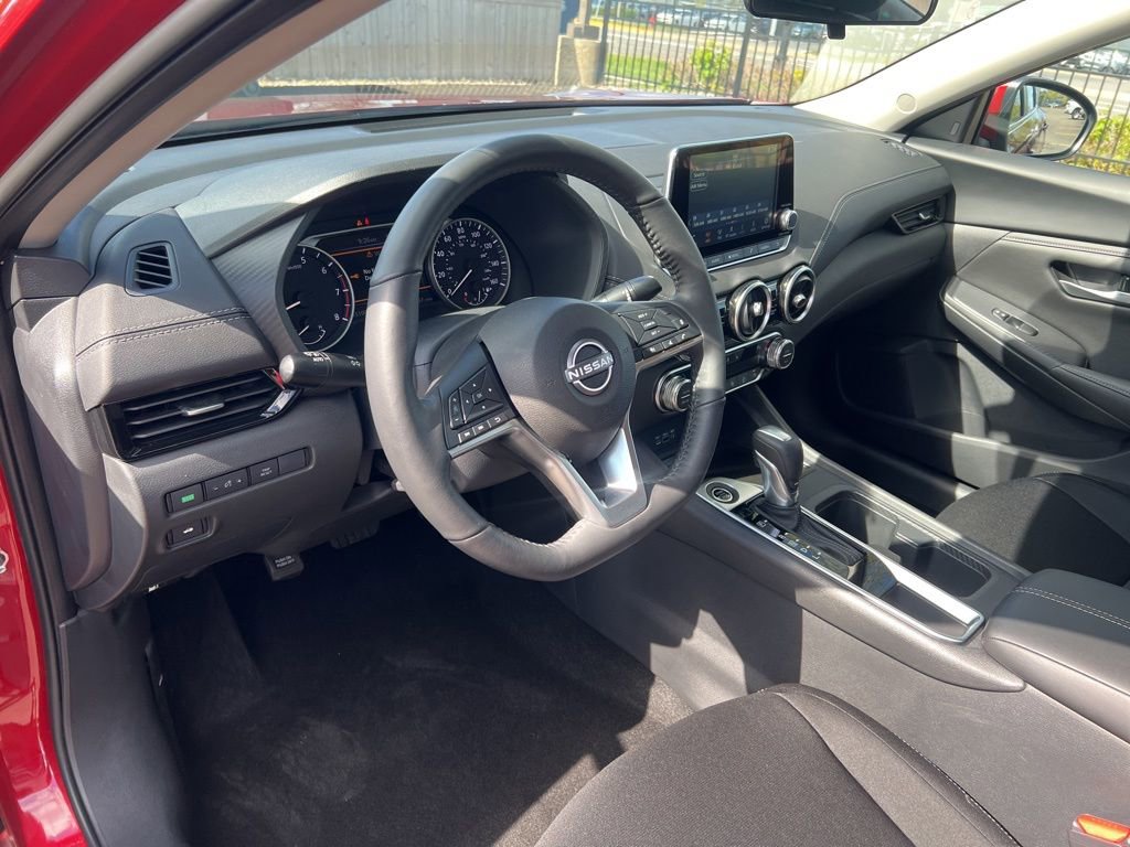 Certified 2024 Nissan Sentra SV w/ All-Weather Package FWD image 6