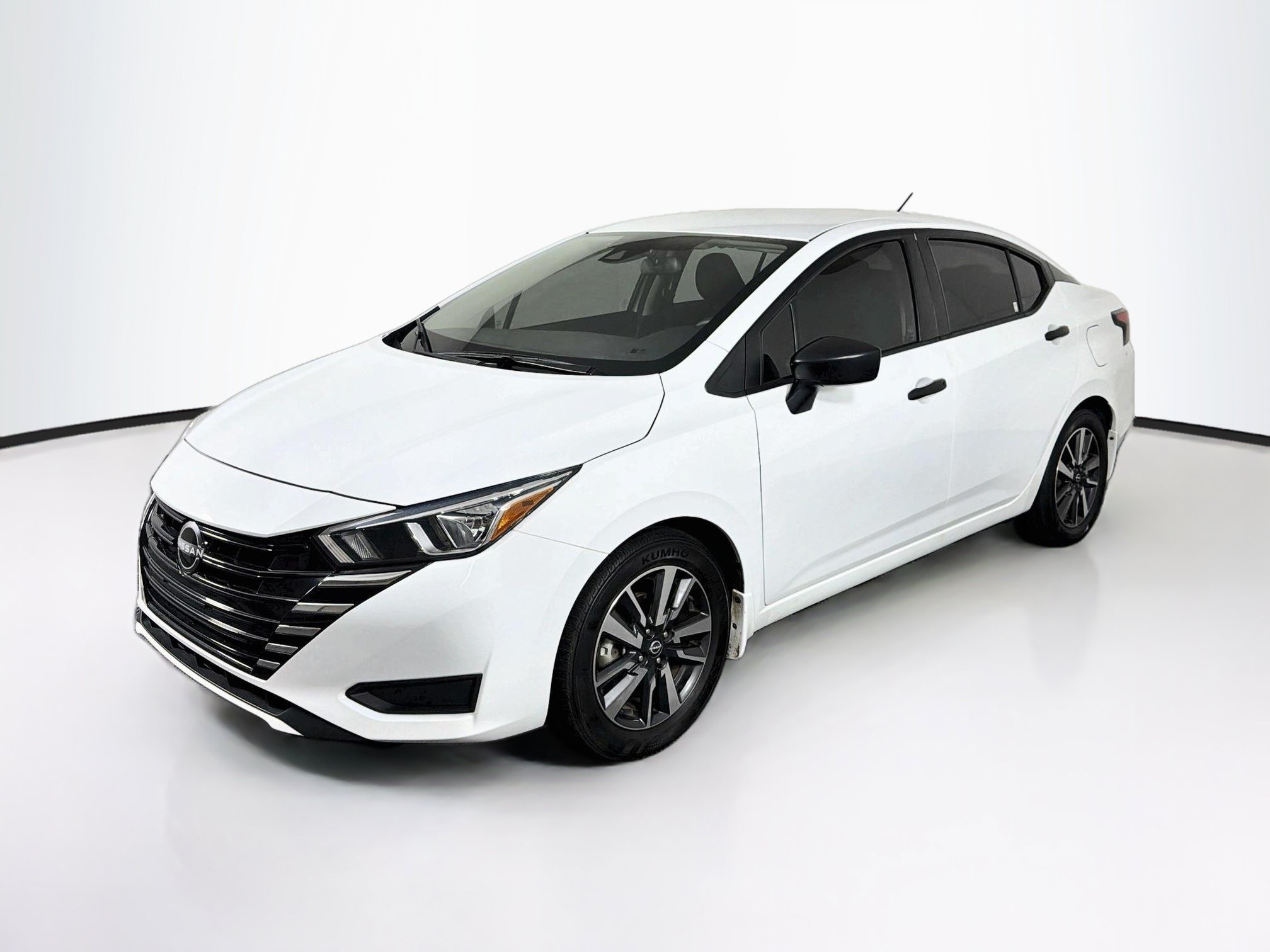 Used 2024 Nissan Versa S w/ S Plus Package FWD image 3