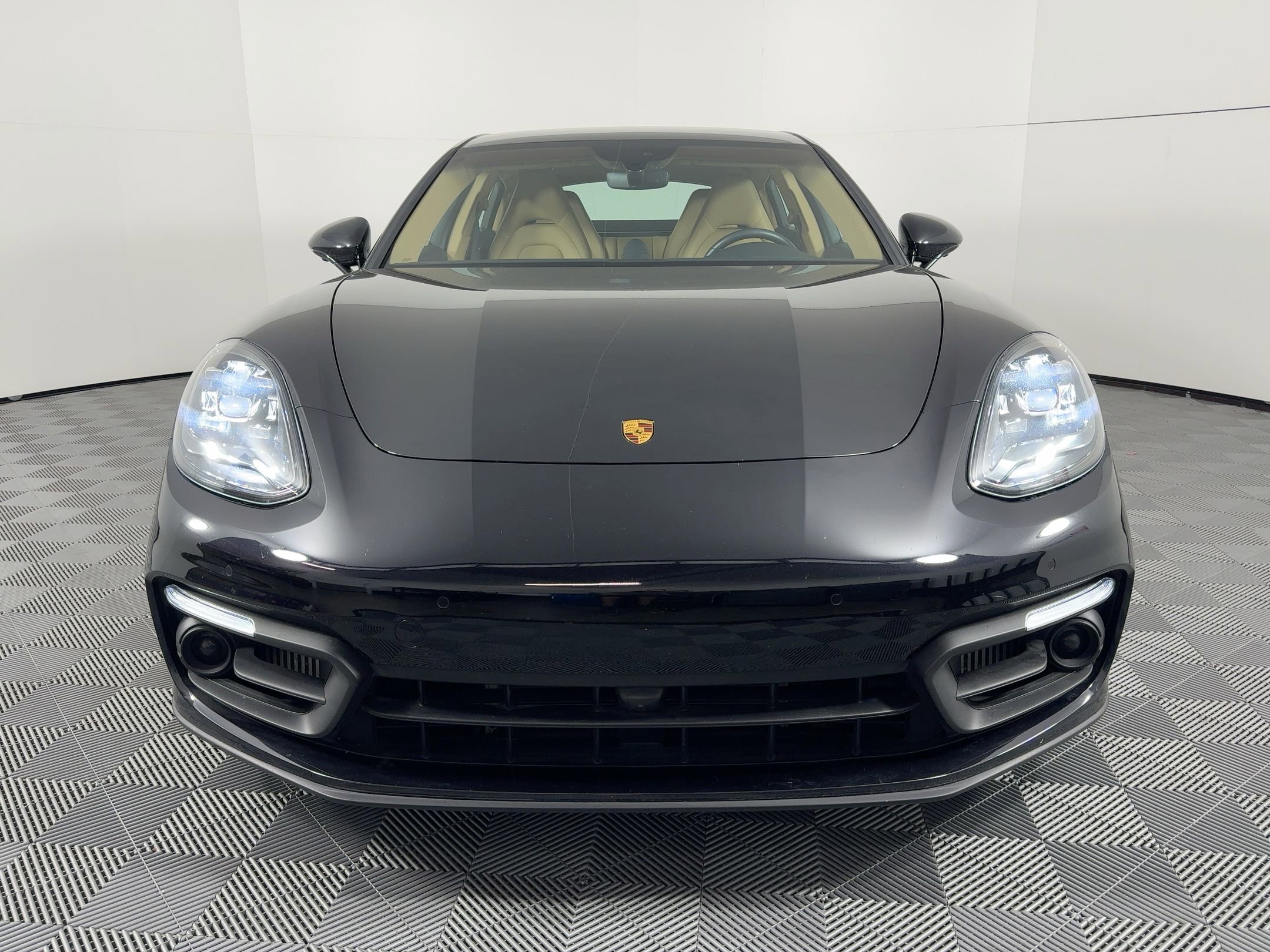 Certified 2023 Porsche Panamera 4 image 6