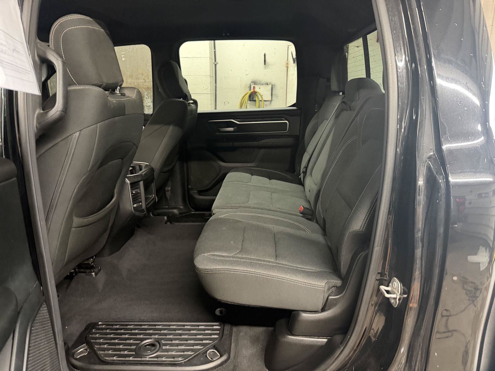 Used 2019 RAM 1500 Big Horn AWD/4WD image 23
