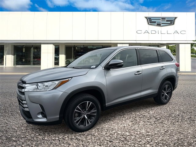Used 2019 Toyota Highlander LE