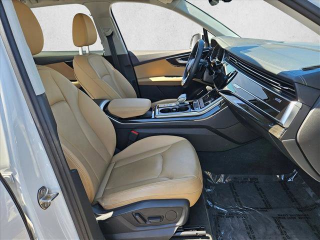 Used 2023 Audi Q7 2.0T Premium image 24