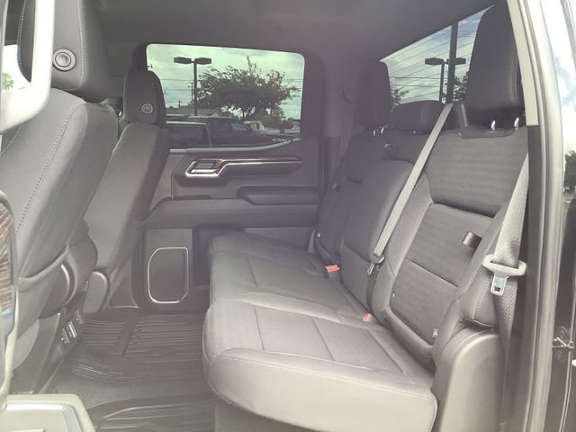 Used 2022 GMC Sierra 1500 Elevation w/ LPO, Elevation Black Package AWD/4WD image 23